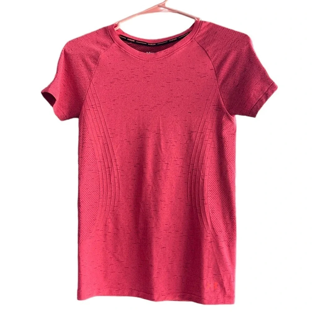 UNDER ARMOR Pink Short Sleeves Athletic Tee Size  XS - Picture 3 of 9